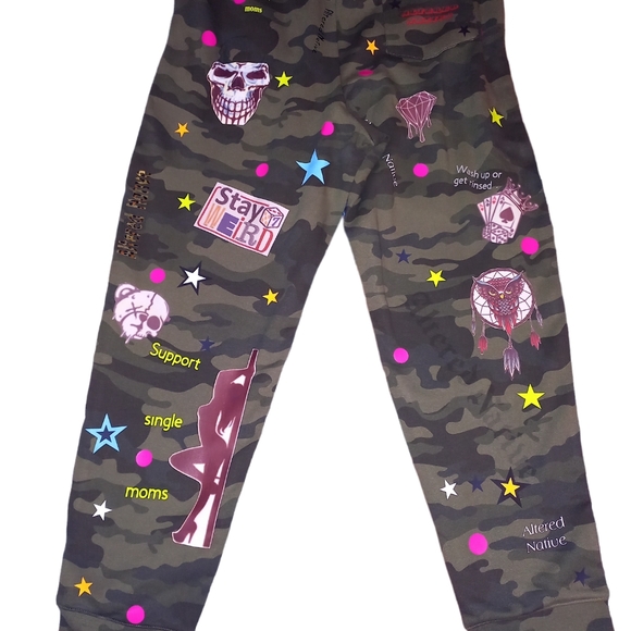 Track pants - Picture 1 of 2